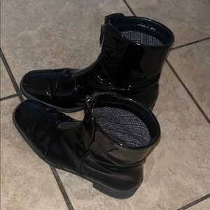 Women’s Patent Leather Ankle Boots, zip detail on front AQUATALIA